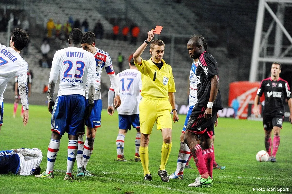 fanni prend trois matchs sissoko aucun iconsport pet 281112 05 1844859