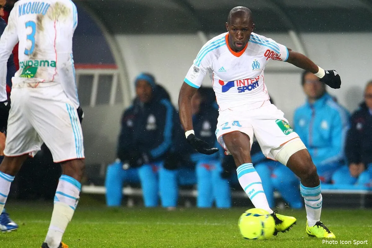 fanni remplace debuchy en equipe de france iconsport dyg 240213 01 0552565