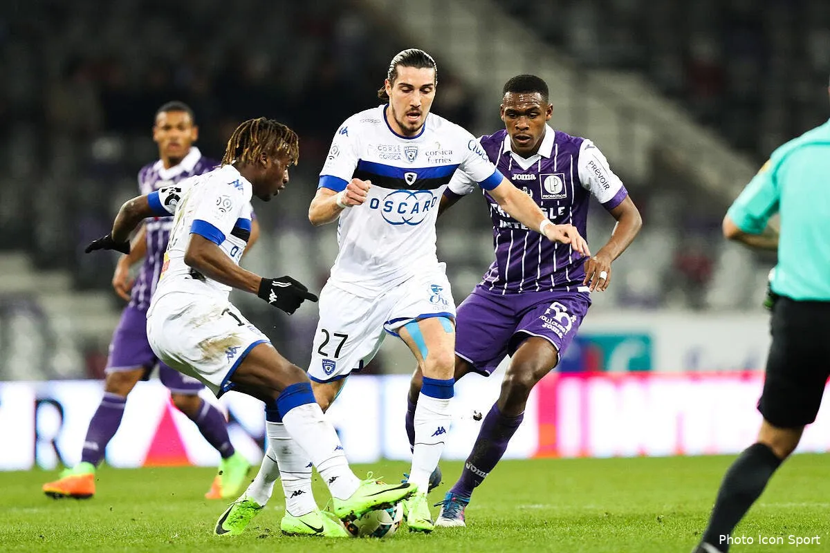 fcbg crivelli a angers c est boucle pour 4 me iconsport blo 110217 02 10184263