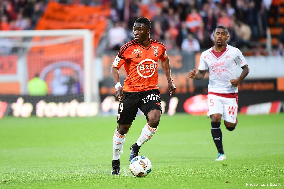 fcgb bordeaux cible un attaquant de l1 au mercato iconsport win 200517 01 5920181548