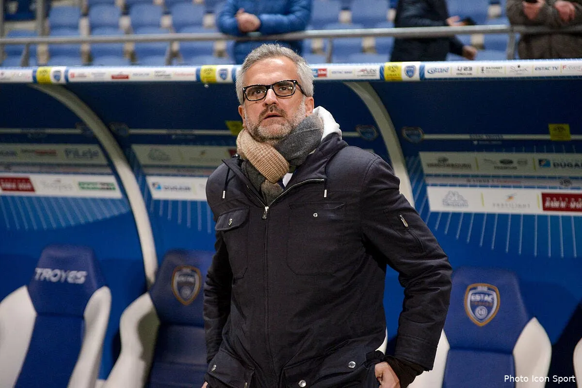 fcgb bordeaux doit etre en c3 le boss hausse le ton icon dib 130118 15 68212719