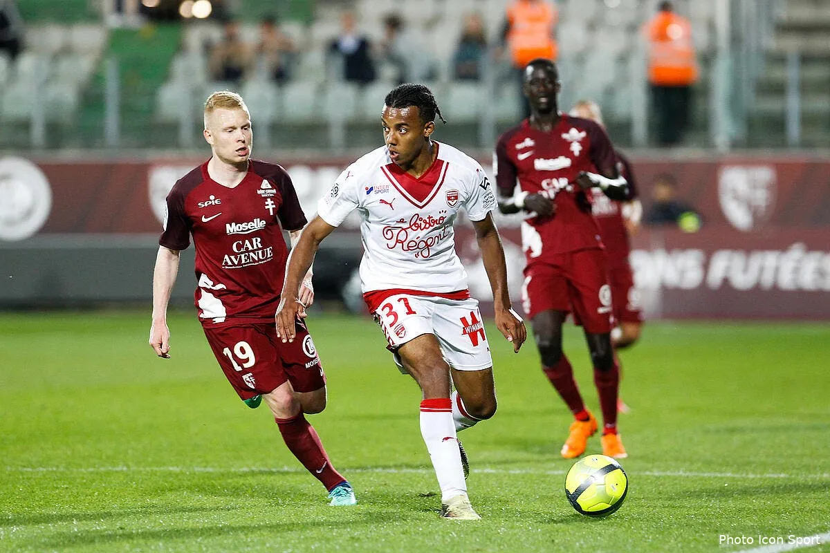 fcgb bordeaux en c3 pierre menes est degoute icon mrv 190518 08 39219549