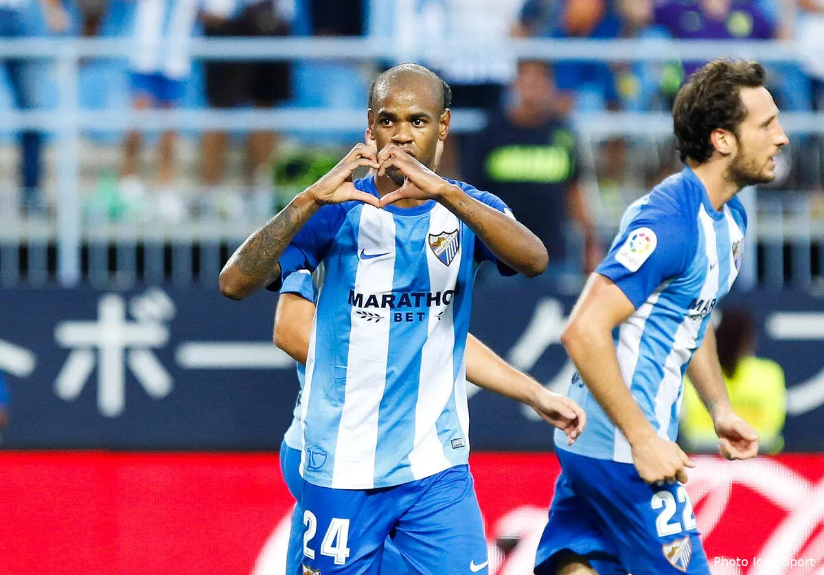 fcgb bordeaux et le depor se battent mais a qui appartient rolan rolan 9221747