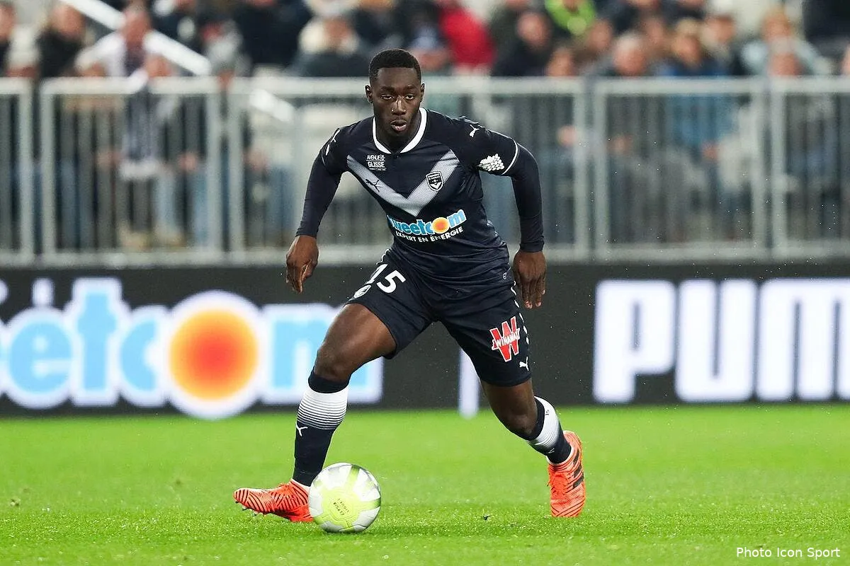 fcgb bordeaux ne traine pas et valide deja un depart au mercato icon blo 281117 45 39239325