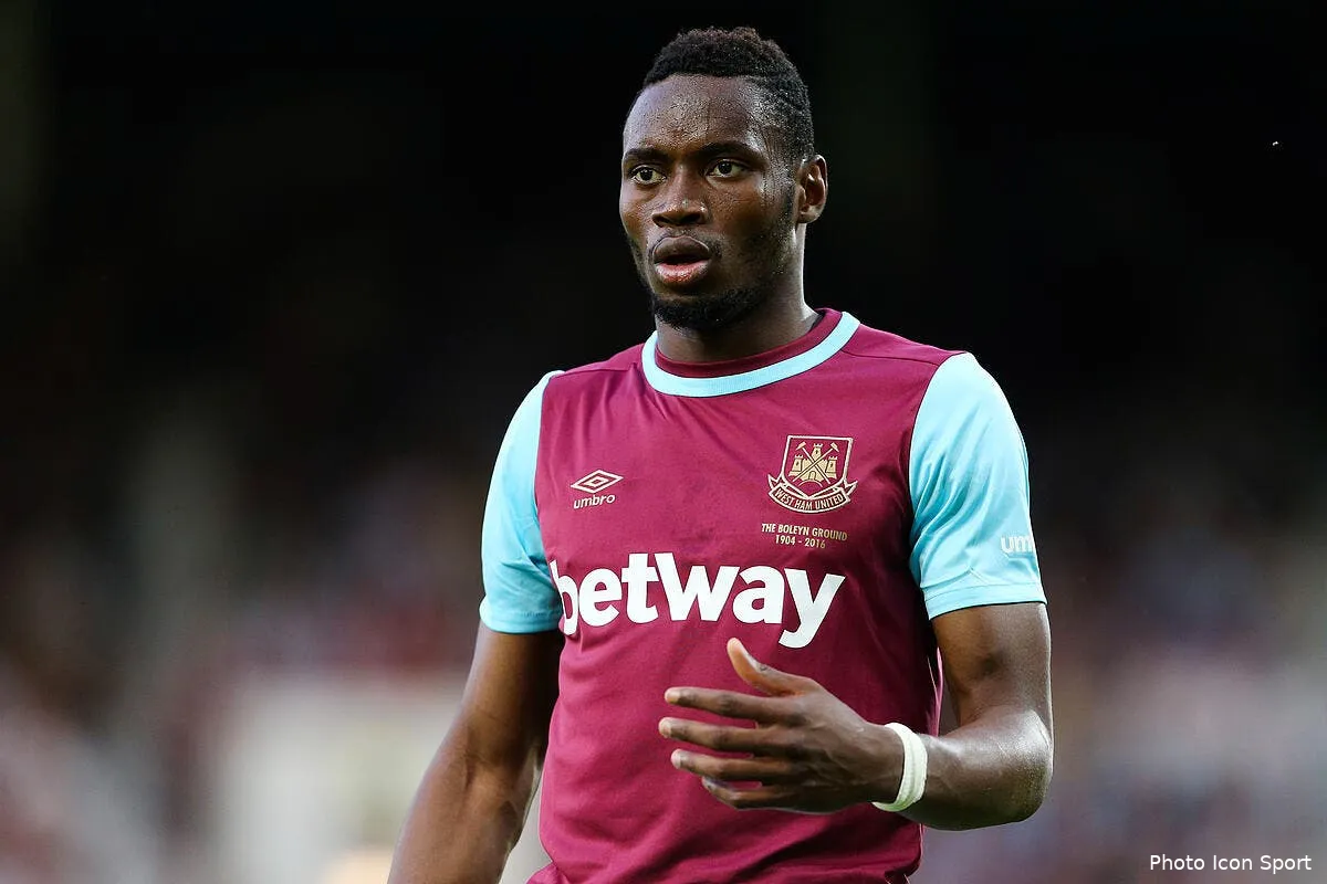 fcgb bordeaux officialise son interet pour ce buteur a 10me icon spi 300715 89 02207659