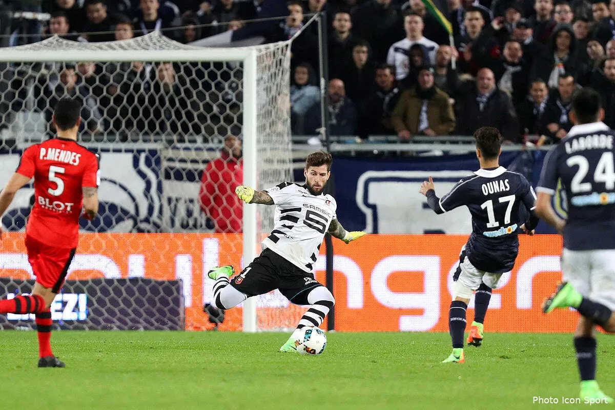 fcgb carrasso ou costil cet element implacable fera la decision iconsport blo 040217 04 09180178