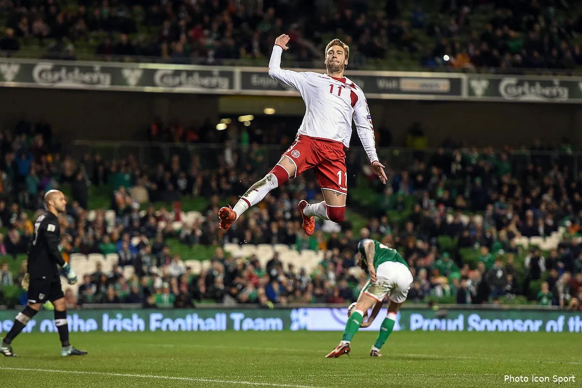 fcgb le pari bendtner pour bordeaux iconsport icon 1419726208351