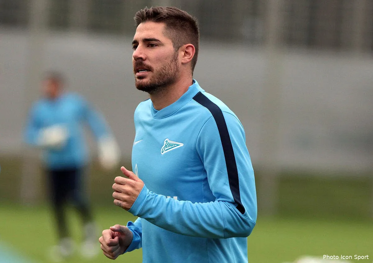 fcgb otavio mendy ou garcia bordeaux hesite au mercato iconsport ria 150814 01 02187361