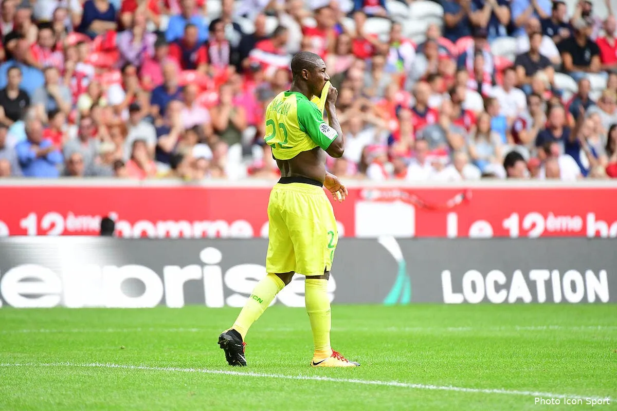 fcn en conflit avec les dirigeants un attaquant annonce son depart nakoulma 1220627