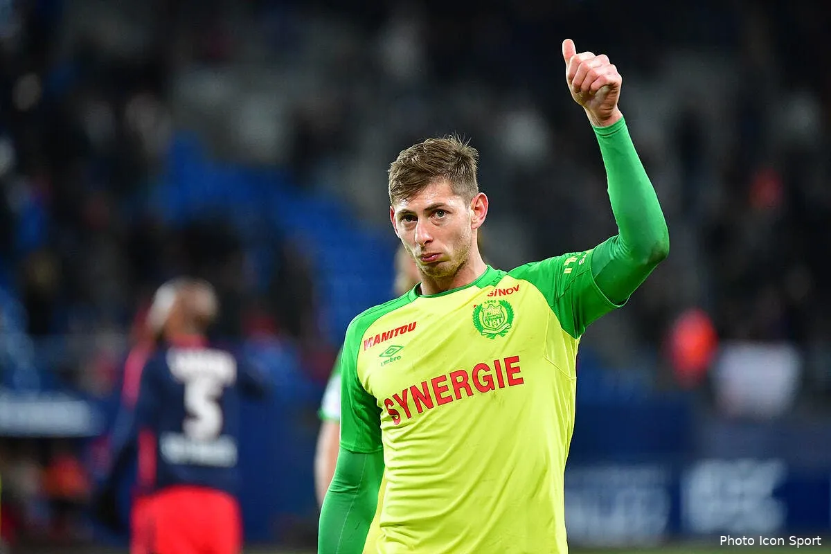 fcn il refuse un salaire colossal pour rester a nantes iconsport icon win 040218 01 39694 1210867