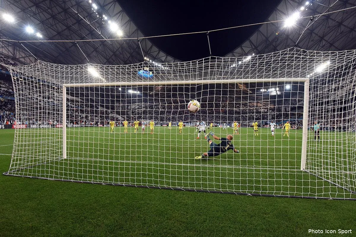 fcn l arbitrage a l om c est toujours dans un seul sens iconsport val 250916 21 105156236