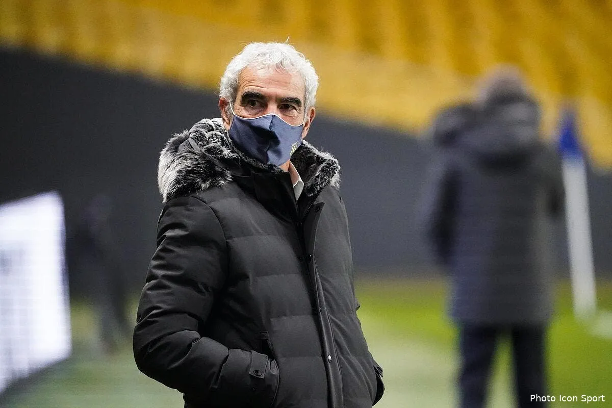 fcn l equipe detruit domenech pierre menes scandalise icon elfcnre 078 303563