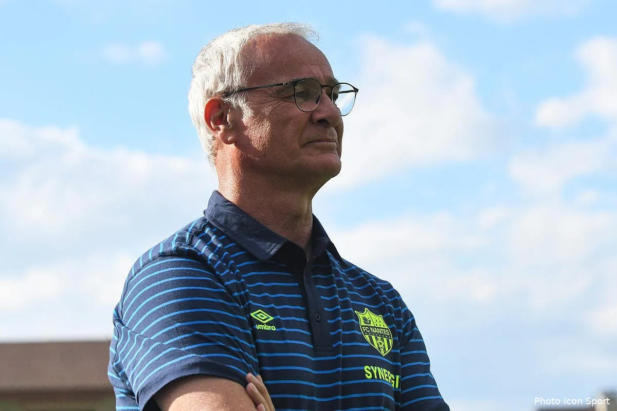 fcn les canaris s attaquent a une proie de l asse iconsport icon leb 130717 10 25187437