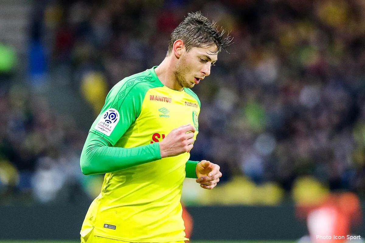 fcn sala convoite au mercato l arnaque a ete revelee sala 8210971