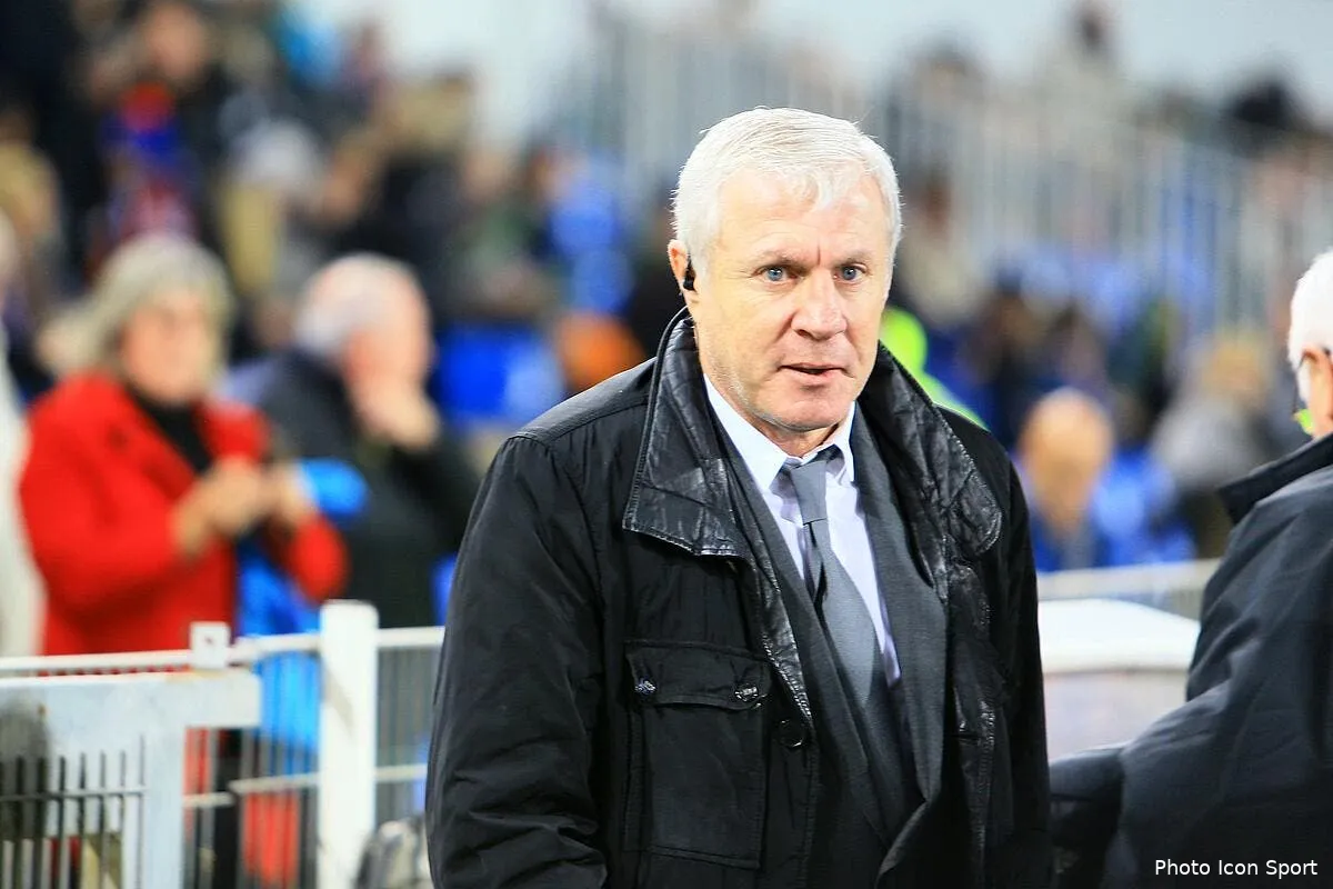 fernandez revait du psg il postule pour la guinee iconsport guy 090115 05 36105865