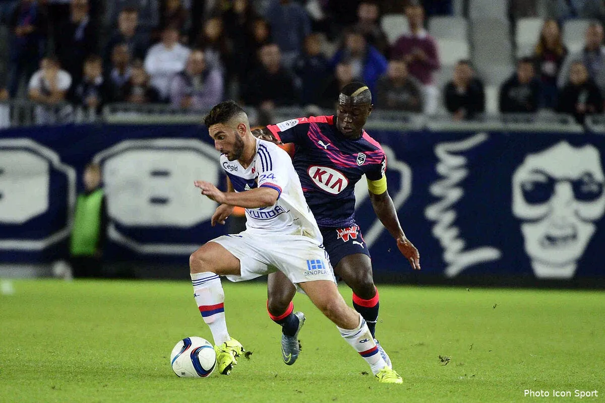 ferri se tacle et tombe sur les remplacants de lyon iconsport blu 260915 05 15121801