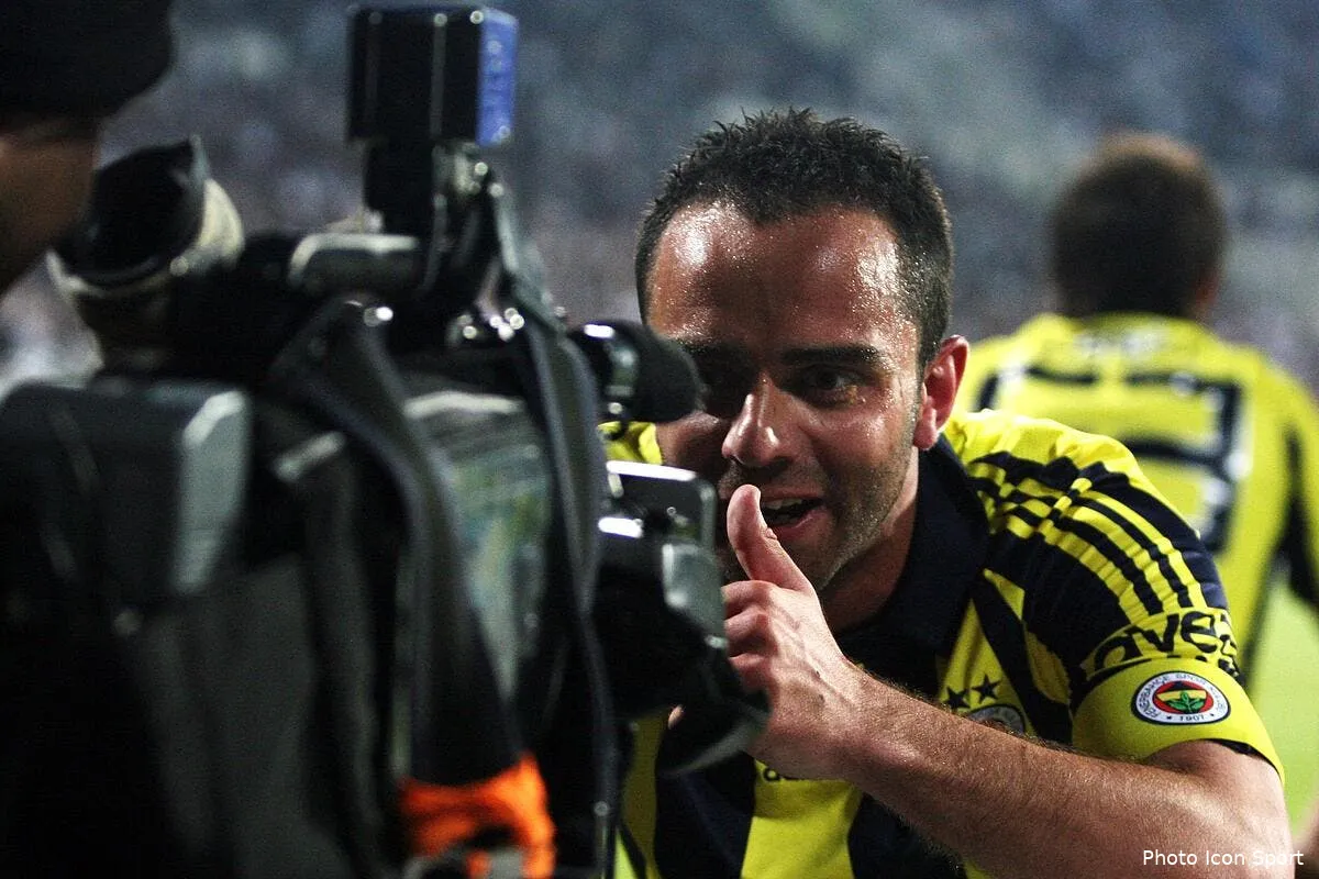 feter un but canal a repere les joueurs qui aiment la tele iconsport tur 030509 33 3744963