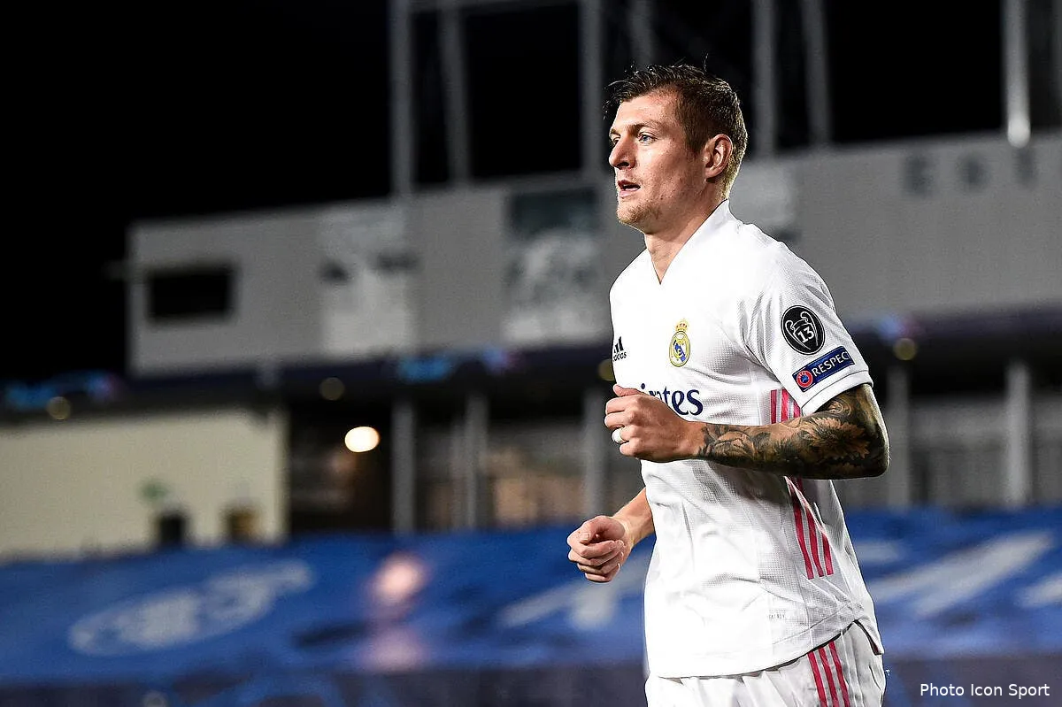 fifa uefa liga kroos crache une terrible attaque icon sipausa 31318530 299085