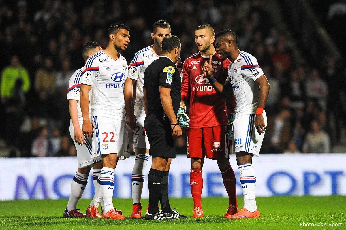 fils de p pour rose fuck off pour berbatov que va dire la lfp iconsport jpt 190415 08 60109459