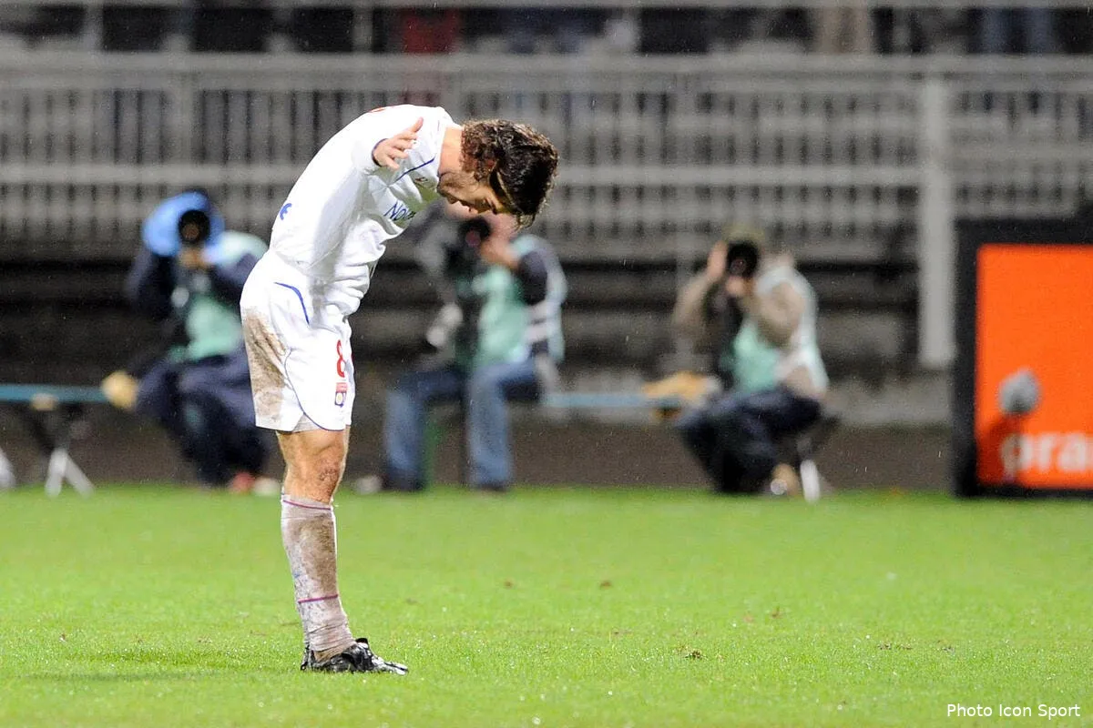 fin de carriere pour la legende juninho iconsport jpt 021108 10 3275267