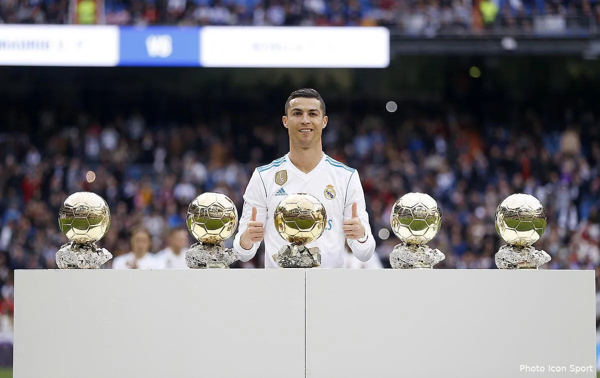 foot cristiano ronaldo s attaque desormais au roi pele iconsport icon mar 091217 05 13203457