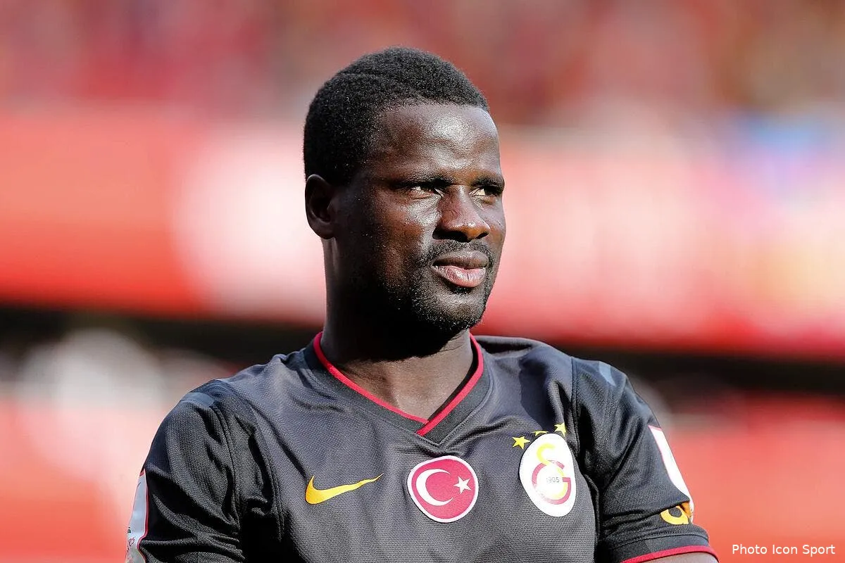 foot eboue limite sdf un club turc ne l accepte pas iconsport spi 040813 64 22204487
