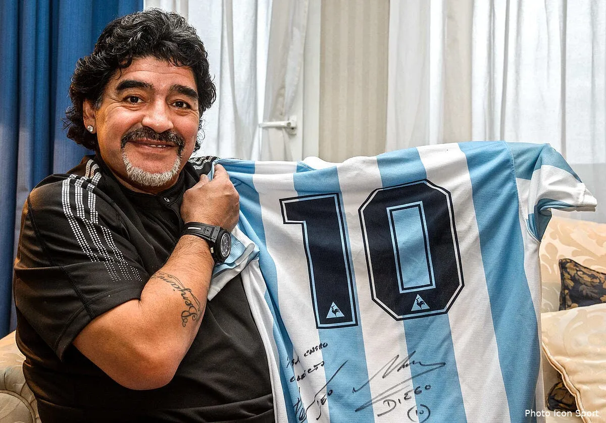 foot la mort de maradona fait scandale son avocat accuse icon ecommercefotos ecommerce2 109181885 300215