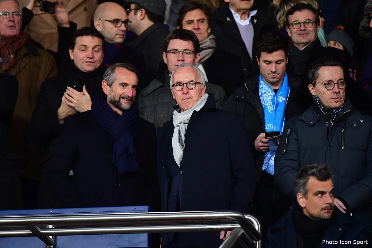 football leaks l om est totalement clean pour l instant icon win 250218 01 41202236581