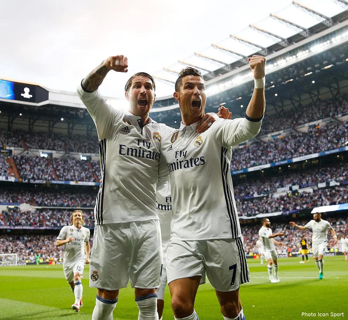 football leaks le psg a le dopage financier et le real madrid le vrai dopage iconsport mar 020517 01 23237053