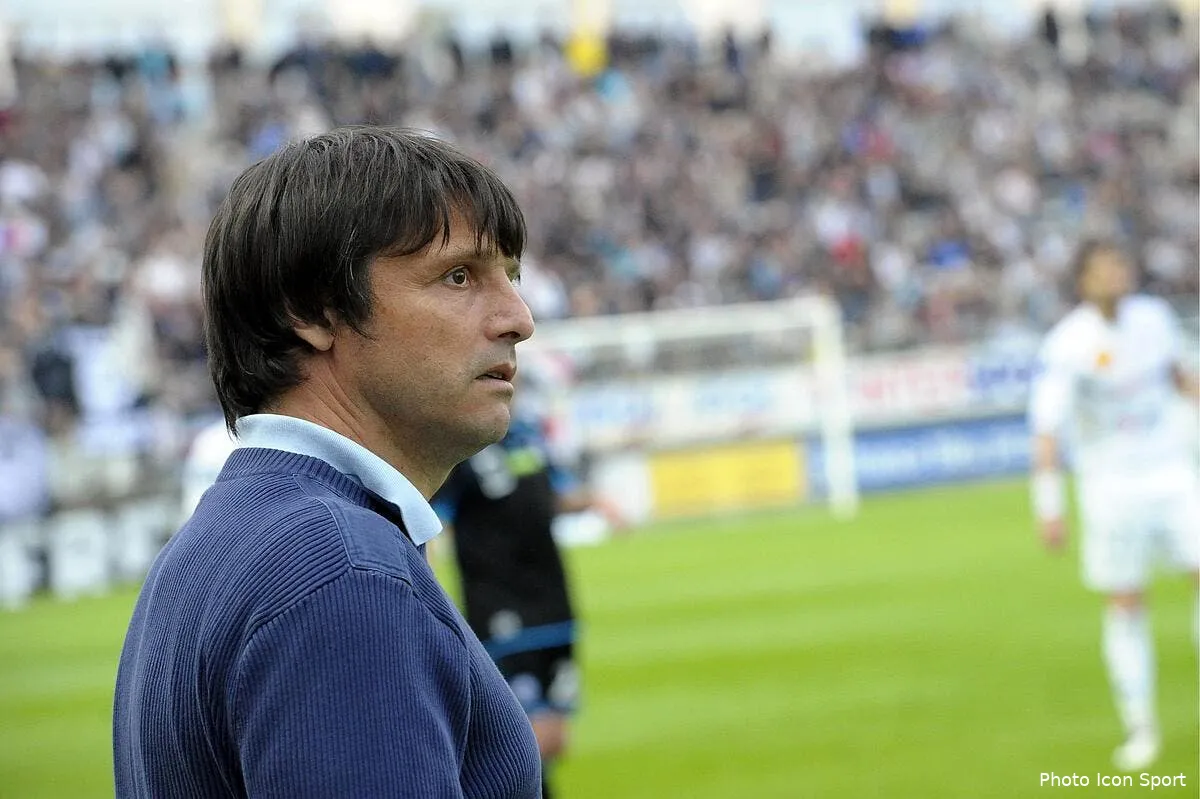 fournier a auxerre un transfert pas reglo pour strasbourg iconsport por 300411 05 4420514