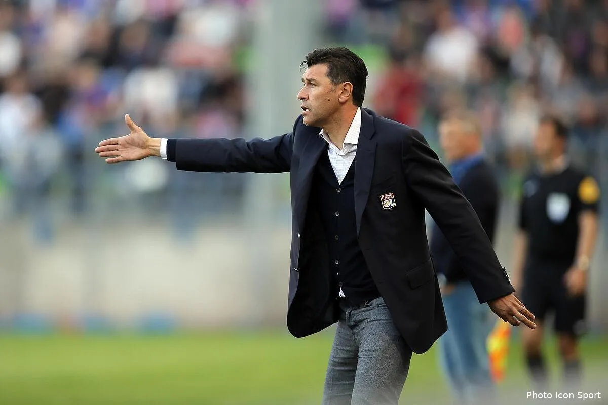 fournier se prive de vacances pour le mercato de l ol iconsport vmi 090515 23 72112011