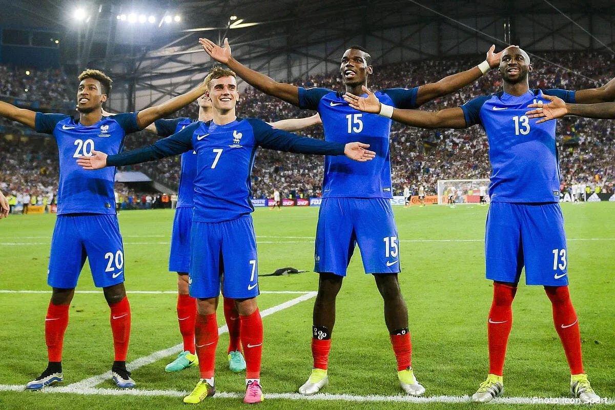 france l accueil de clairefontaine en mode clapping france 3148398