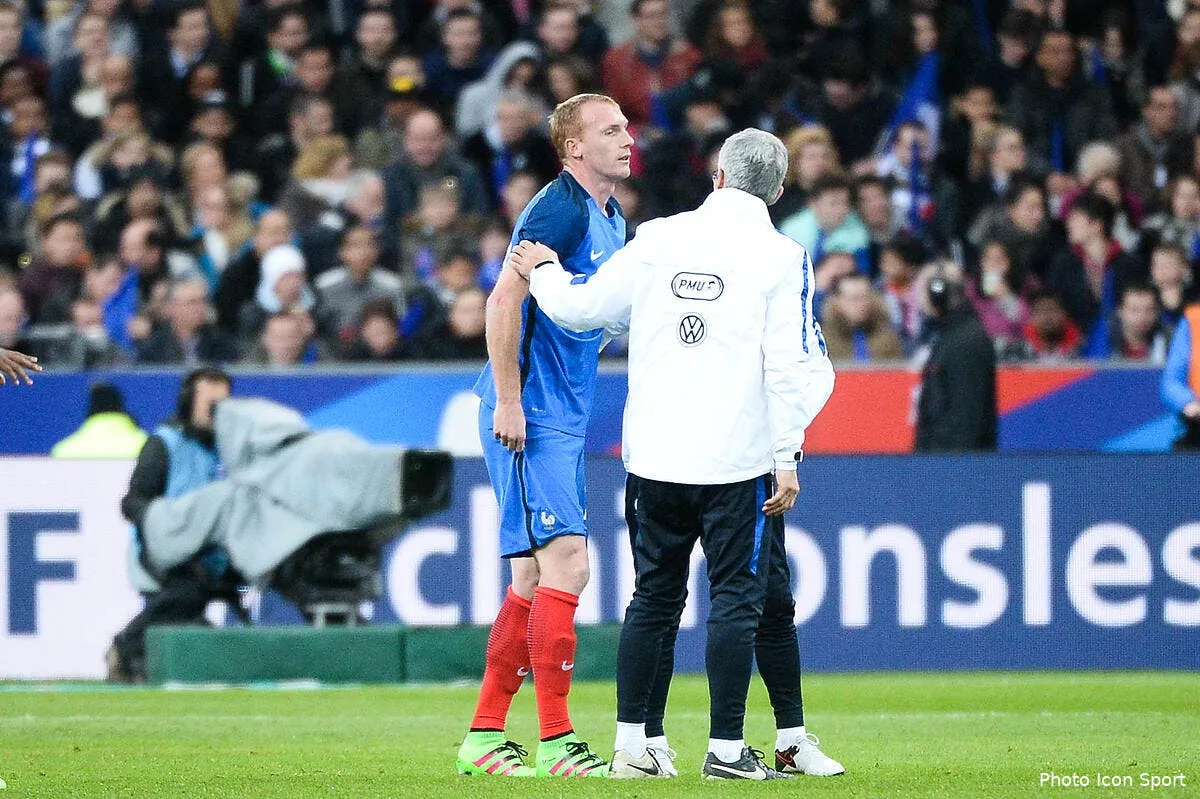 france mathieu le nouveau blesse en defense mathieu 8143982