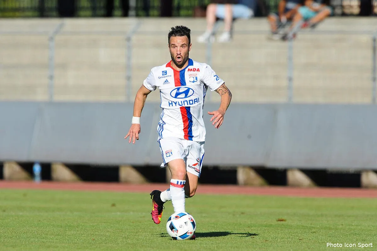 france valbuena vibre devant l euro et veut revenir chez les bleus iconsport jpt 090716 08 52148586