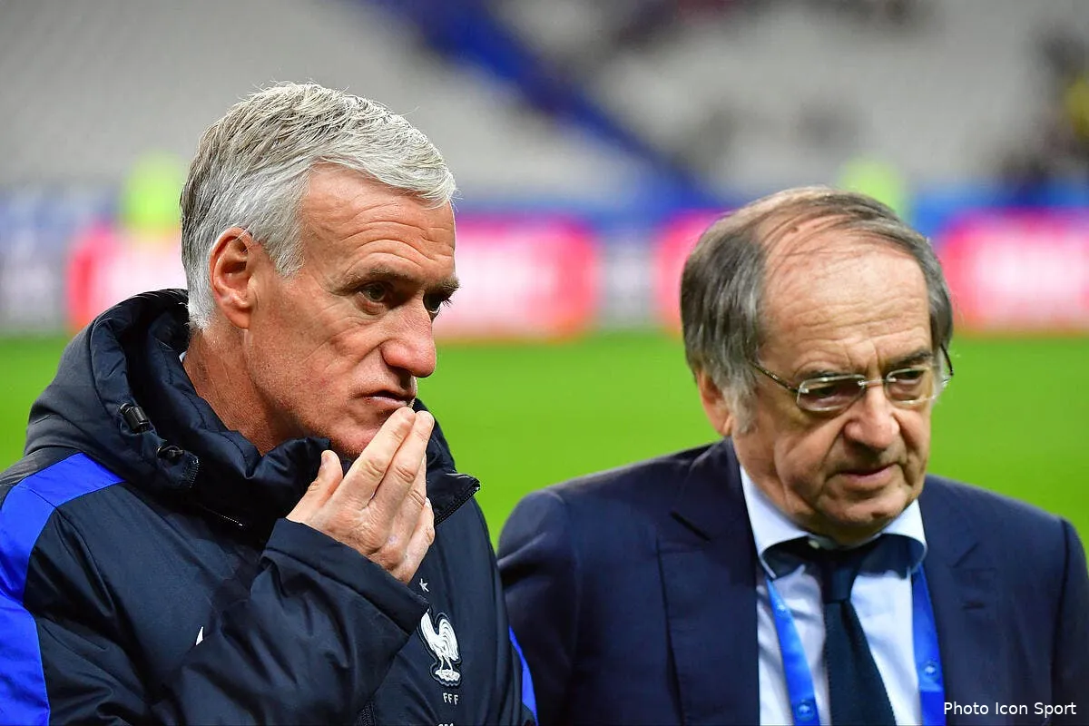france zero en politique deschamps dit non a ce poste supreme icon win 1o1117 01 26944204983