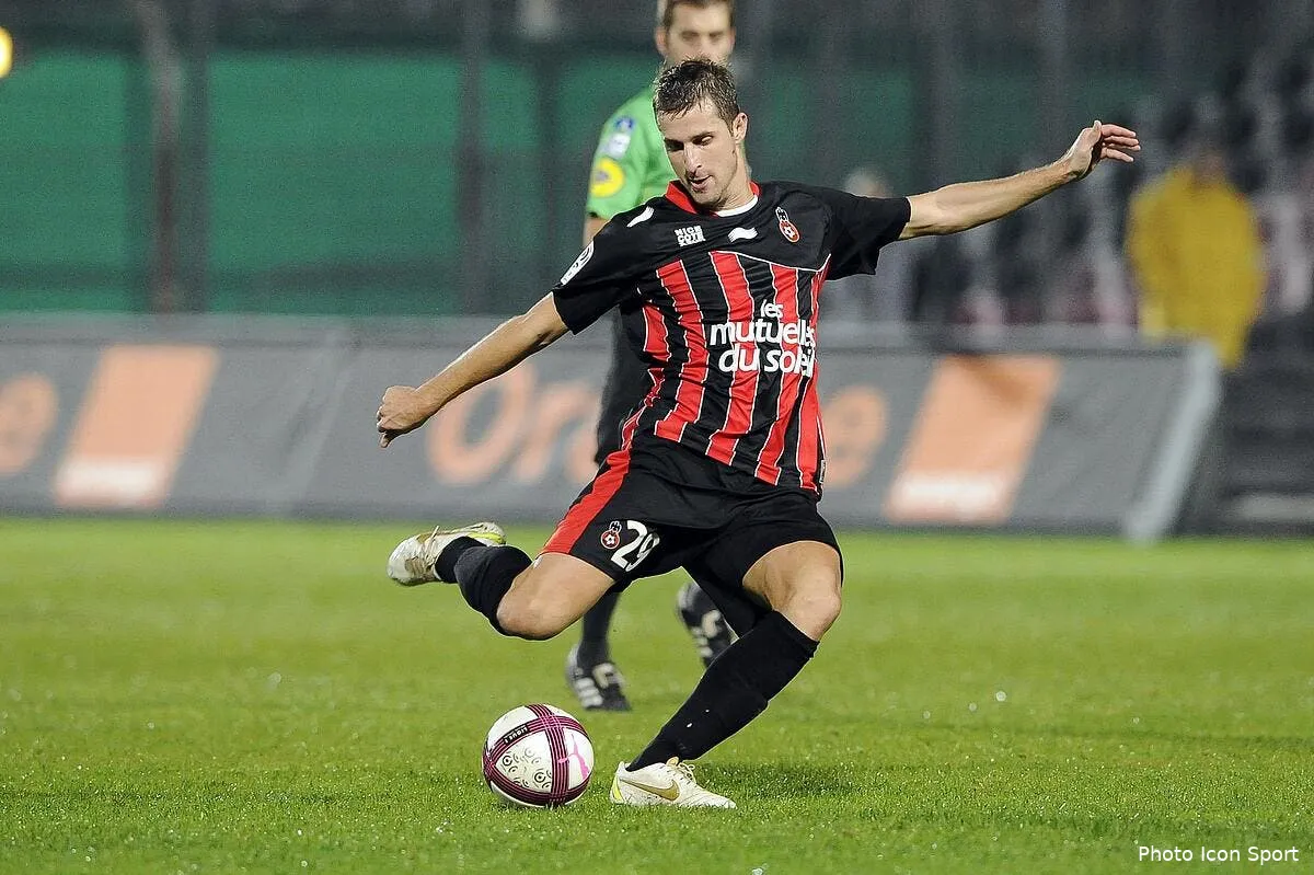 francois clerc en partance pour madrid iconsport aim 031211 06 0230525