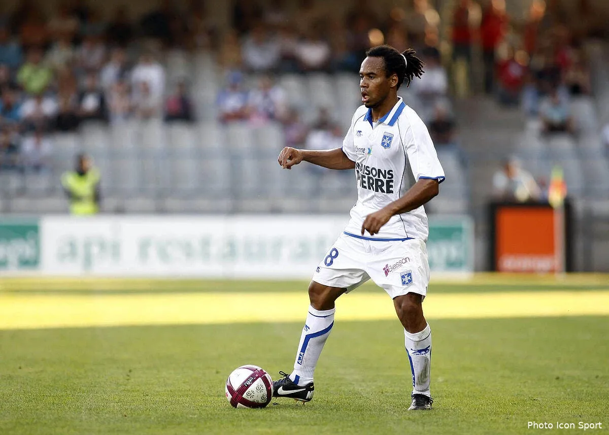 fuck off a l arbitre ce n est rien pour contout iconsport bac 250911 81 9034025