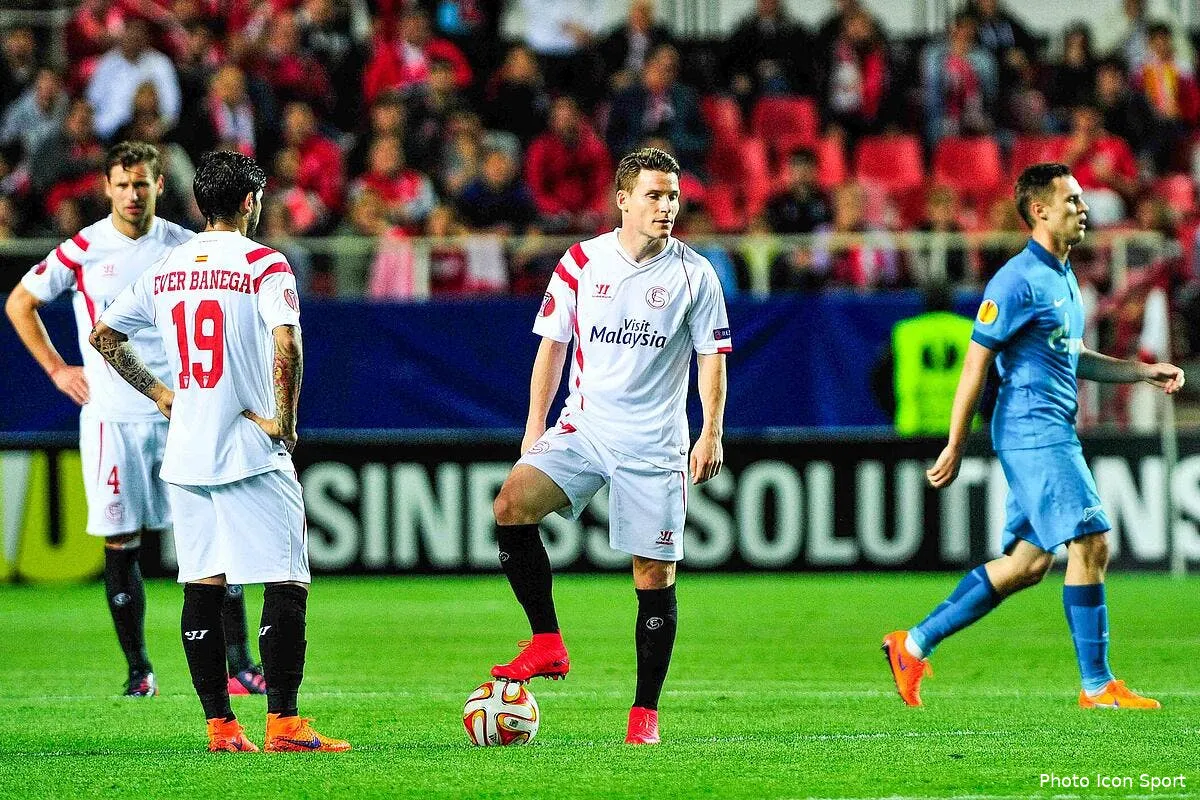 gameiro qualifie seville iconsport mar 160415 09 19109657