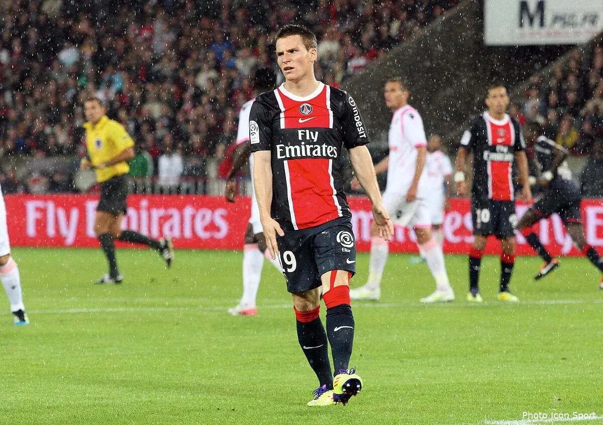 gameiro veut depasser les 22 buts avec le psg iconsport lai 060811 06 1923057