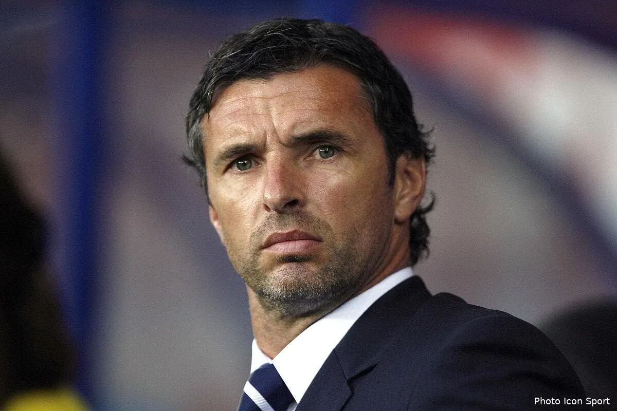 gary speed selectionneur du pays de galles est mort iconsport spi 020911 05 0427809