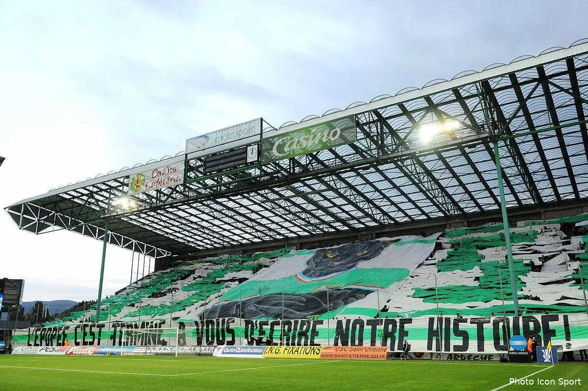 geoffroy guichard une greve en pleine visite de l uefa iconsport jpt 021002 86 6156191