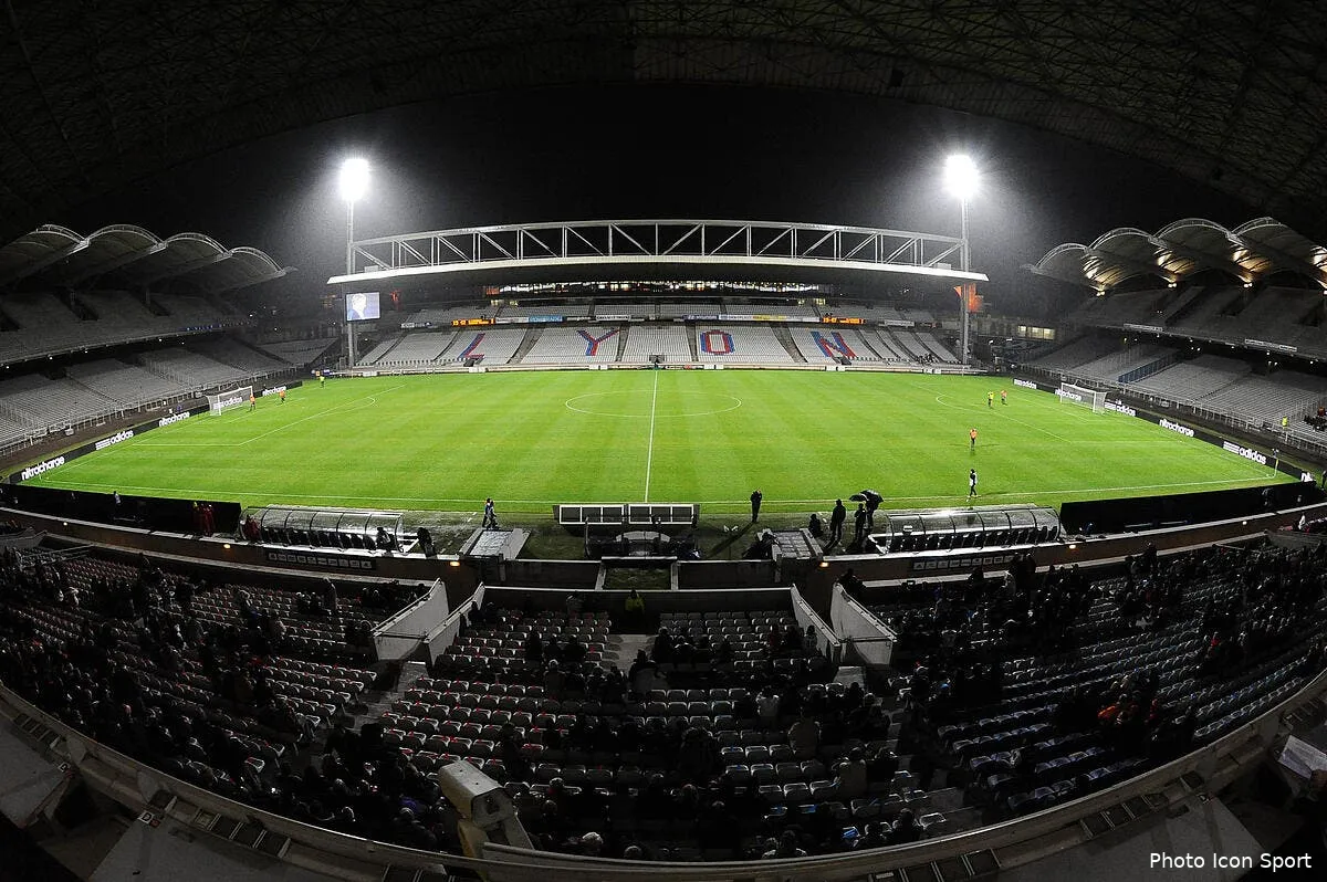 gerland se refait une beaute en attendant l ol iconsport jpt 141113 05 3290737