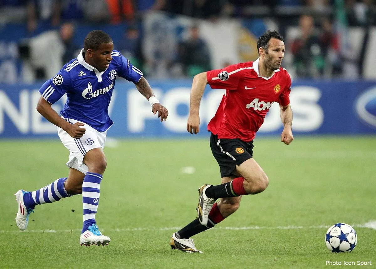 giggs n en finit plus d impressionner ferguson iconsport spi 260411 05 0718604