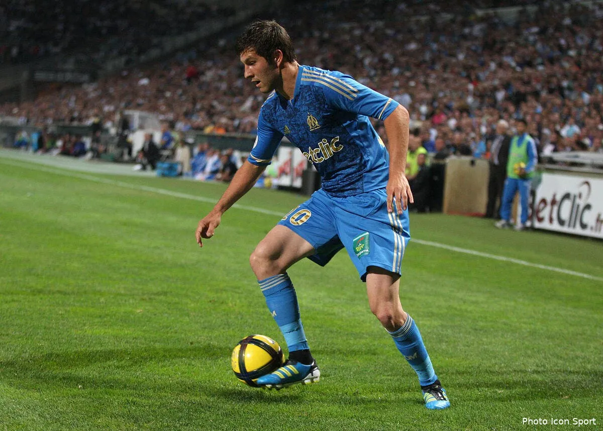 gignac absent entre 6 et semaines apres son operation iconsport guy 210511 08 1019857