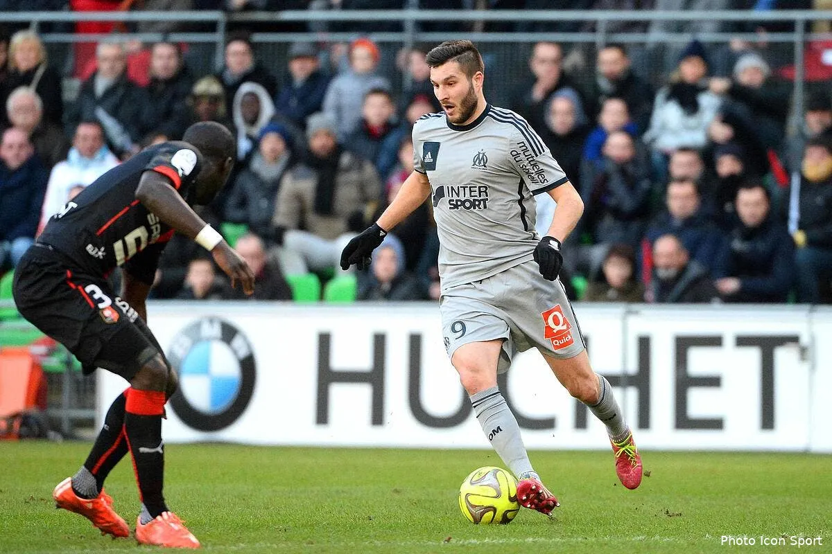 gignac cible par trois seconds couteaux en premier league iconsport pet 070215 05 50103831