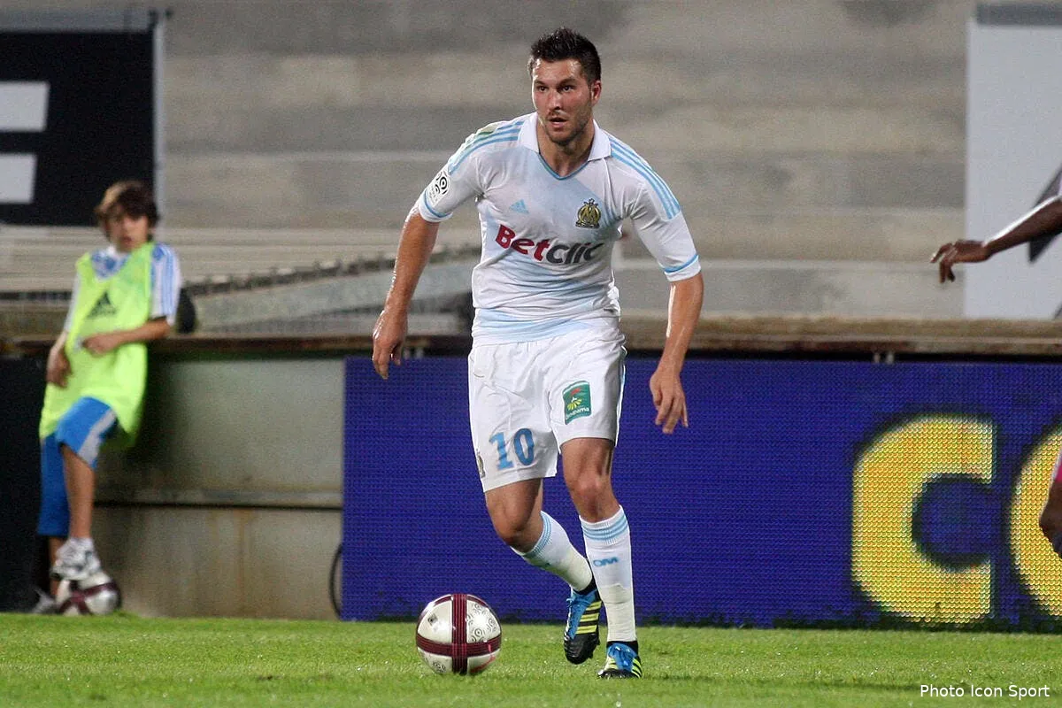 gignac en partance pour wolfsburg au mercato iconsport guy 100911 305 1427918