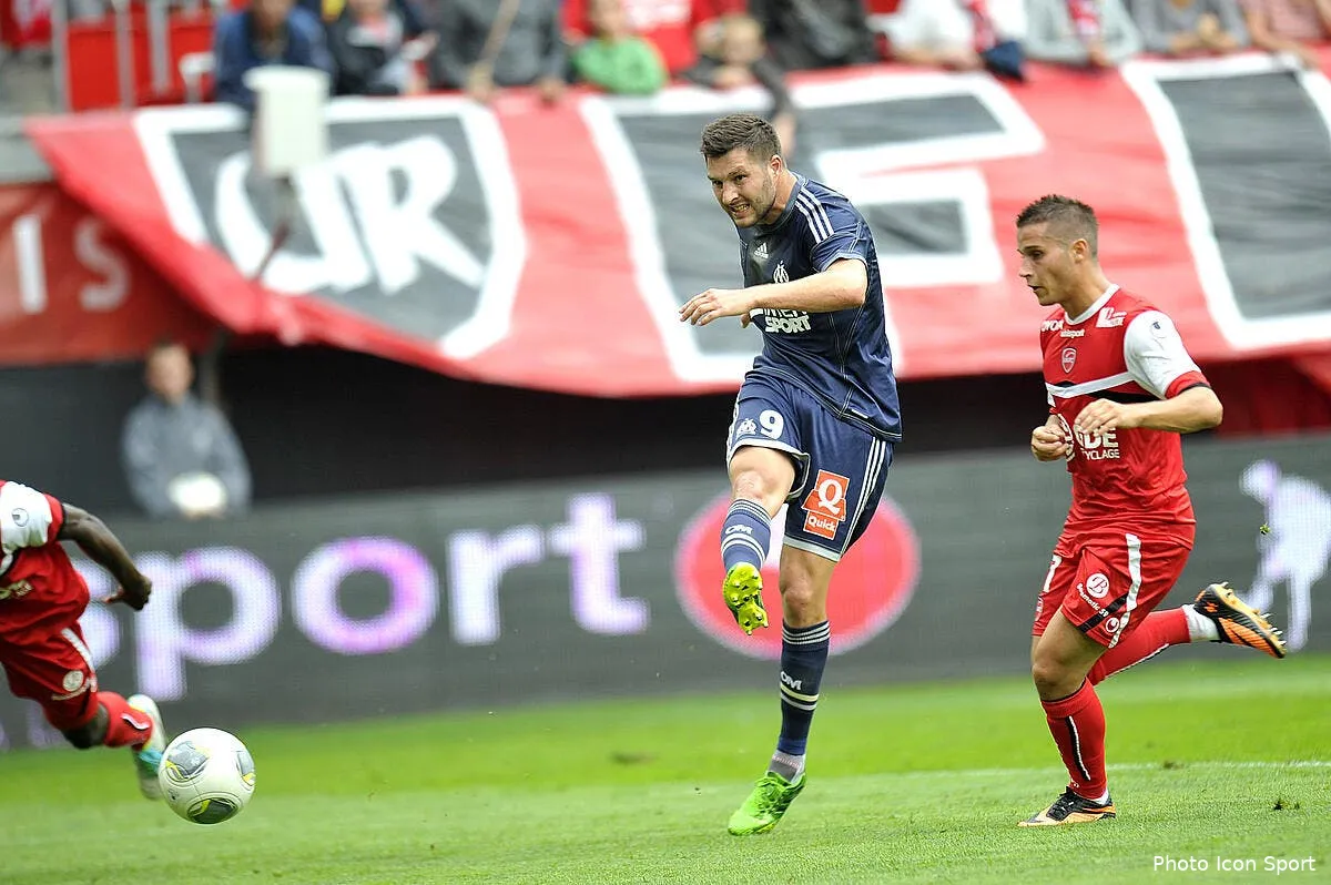 gignac heureux d etre le buteur en or de l om iconsport noe 240813 05 0464053