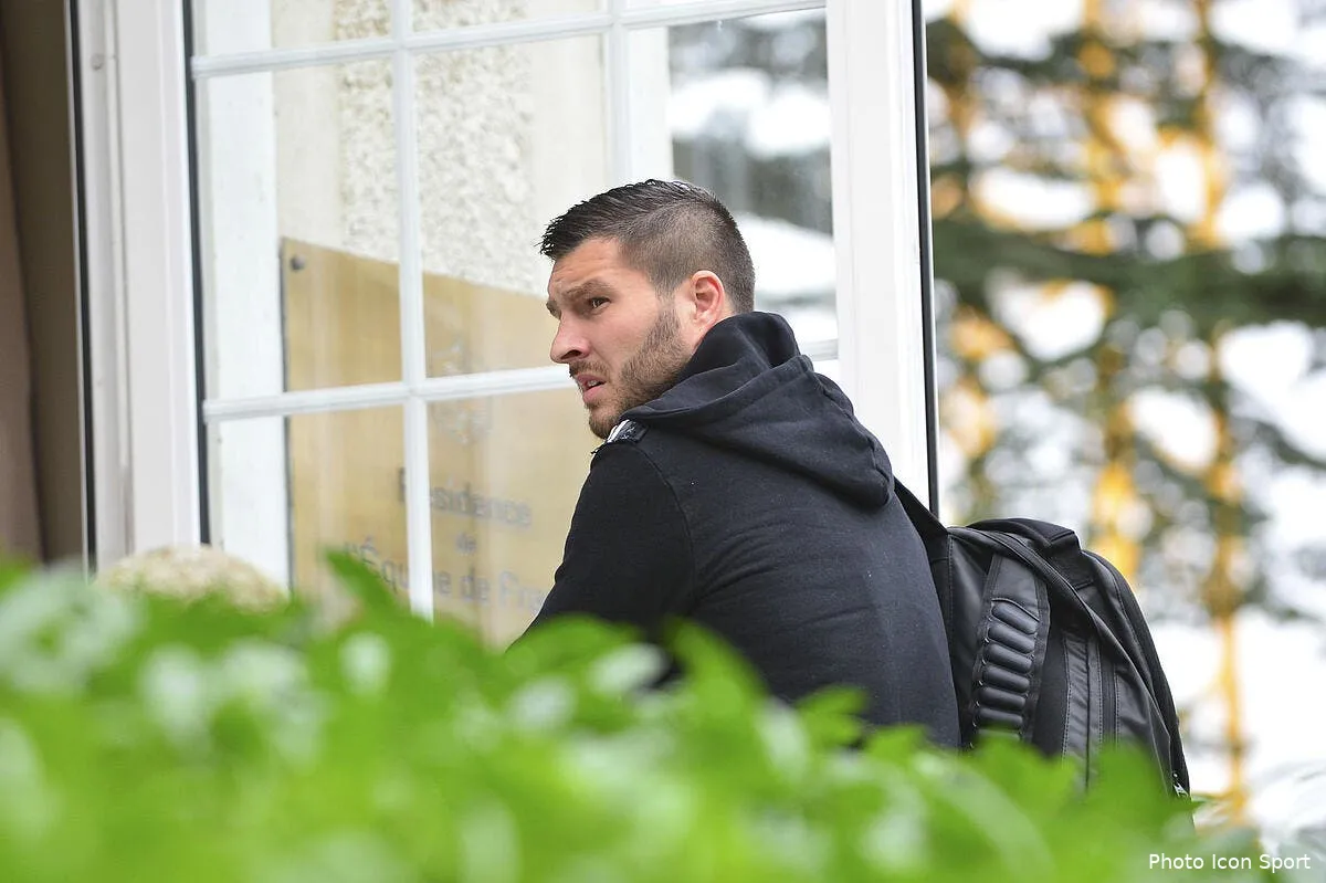 gignac le travail avec l om paie iconsport win 061014 05 0293791