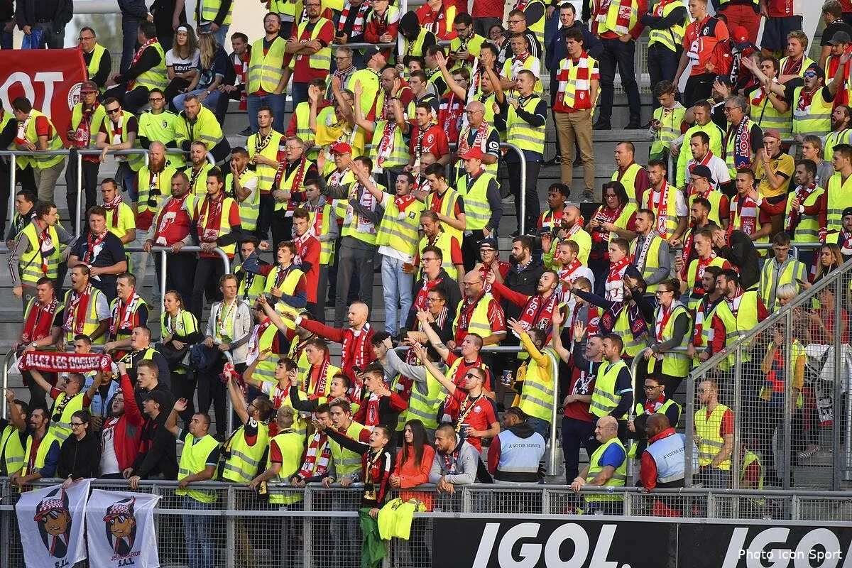 gilets jaunes le foot s arrete des problemes en coupe de france iconsport icon alc 140918 45 68 1236271