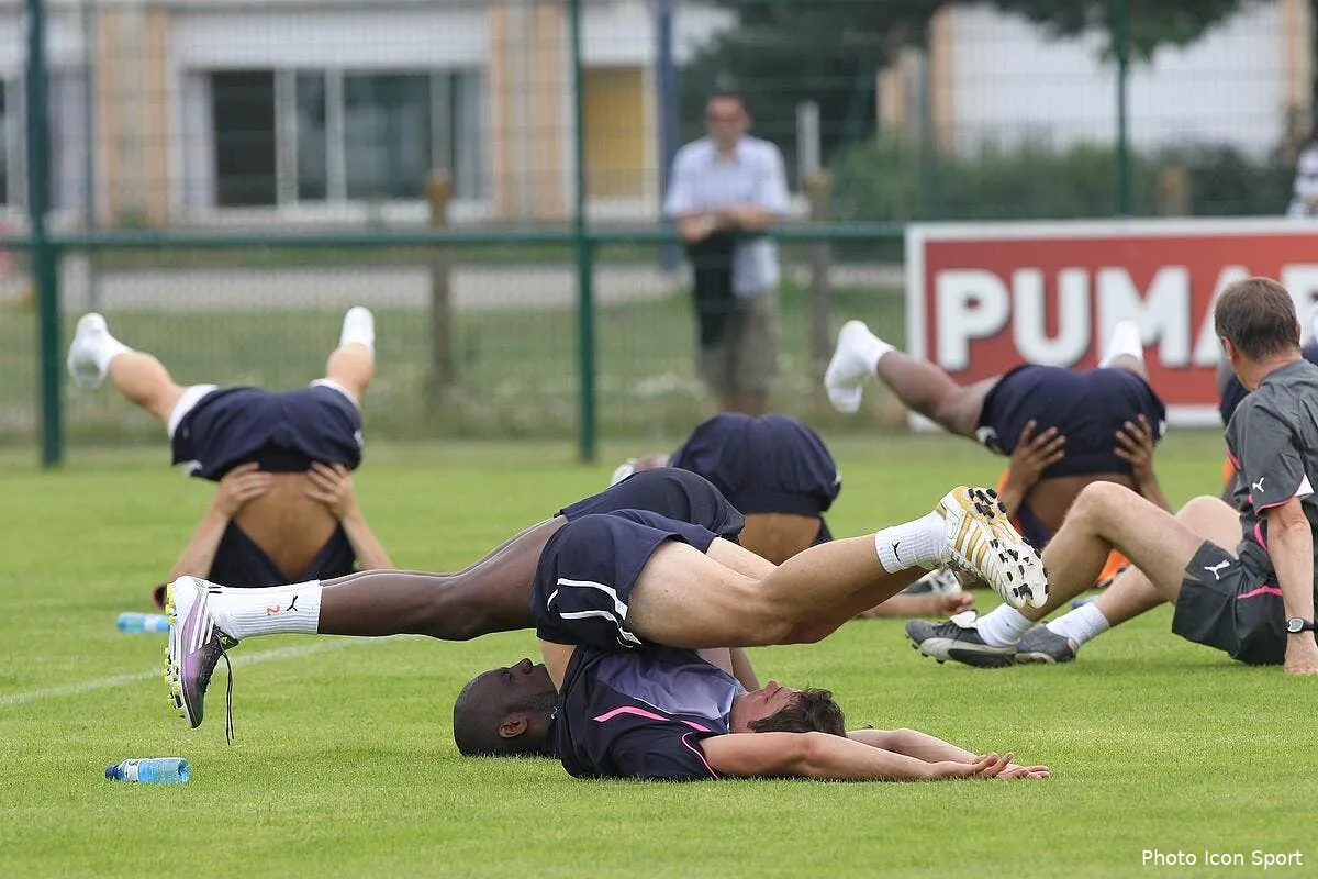 gillot prive ses joueurs de week end iconsport rom 280610 29 1024165